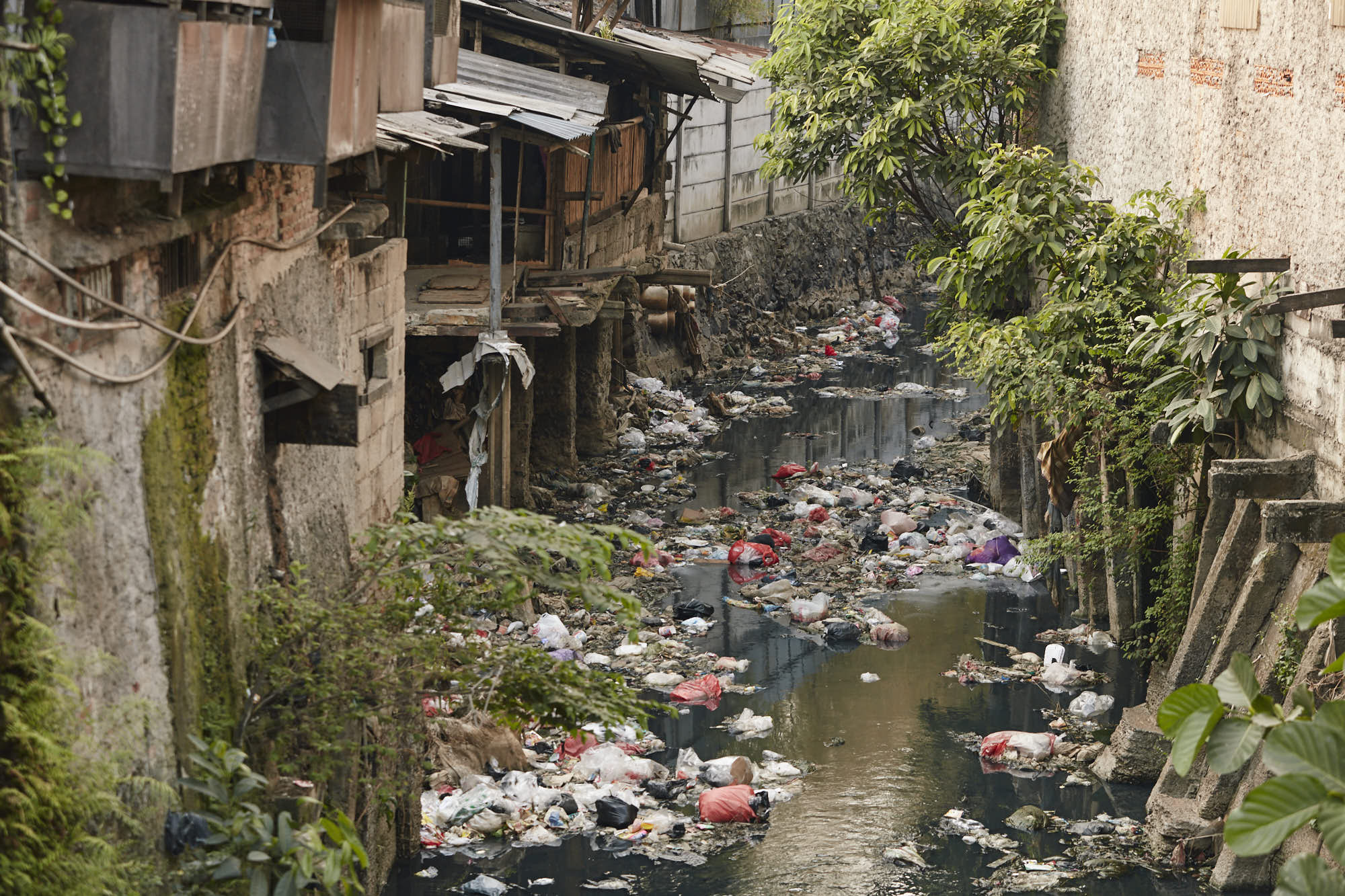 Plastic and wiest in the rivers in Indonesia