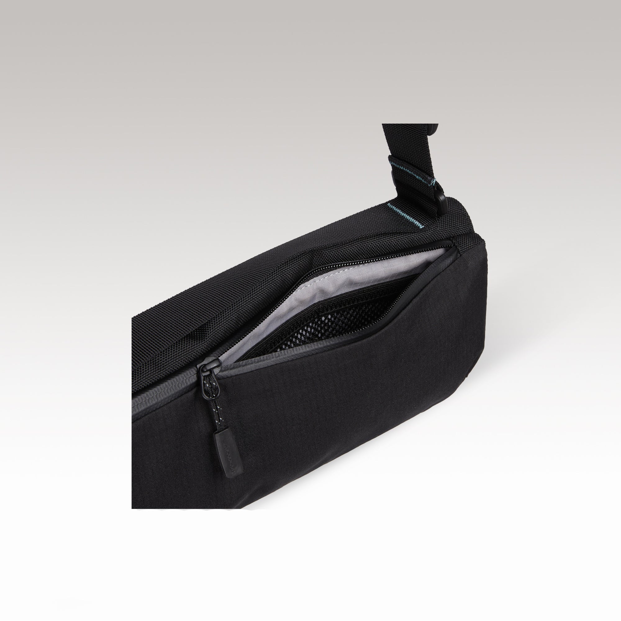 RIKR Bottle Bag GROUNDTRUTH & Ocean Bottle #color_Eco-X Black