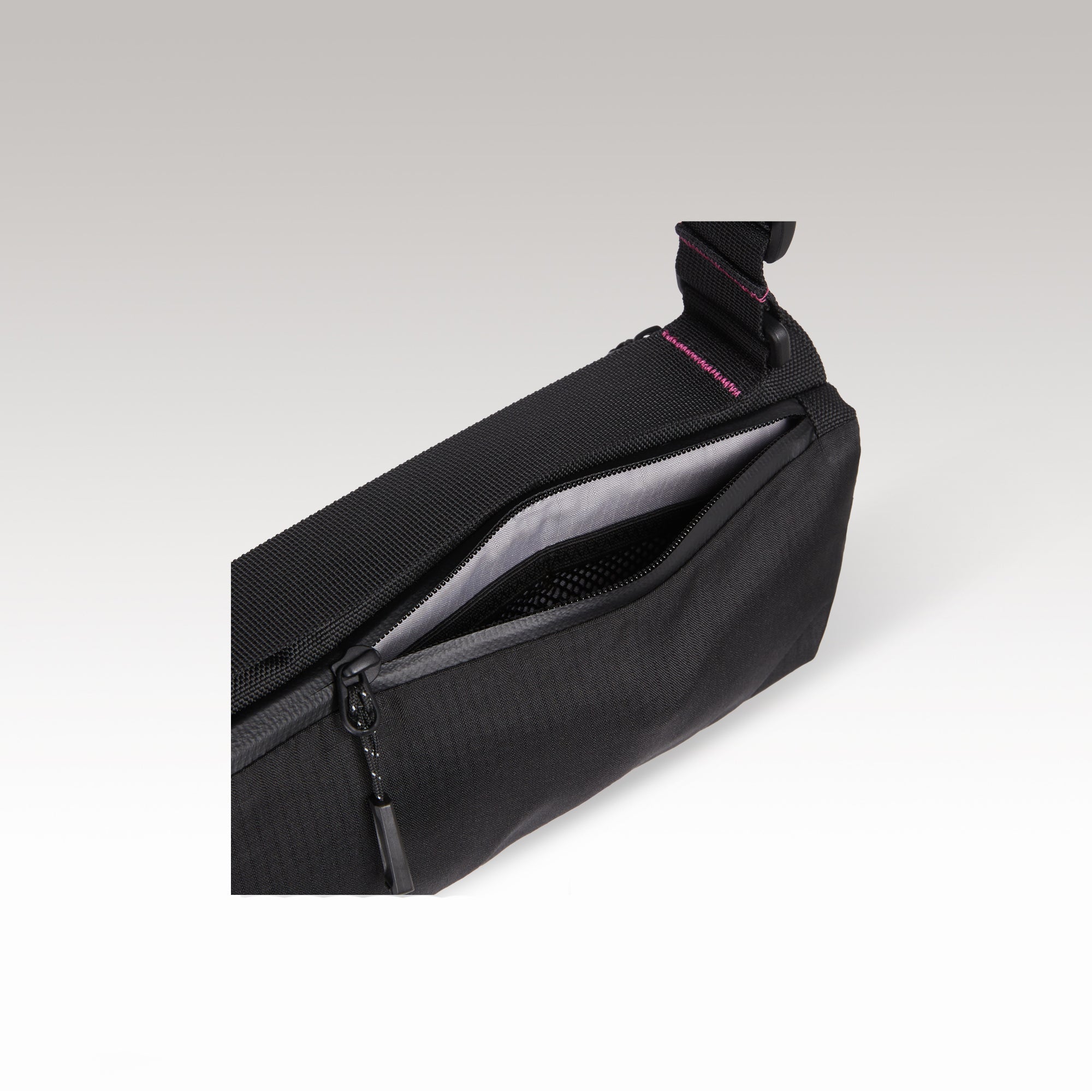 RIKR Bottle Bag GROUNDTRUTH & Ocean Bottle  #color_Stone Brown