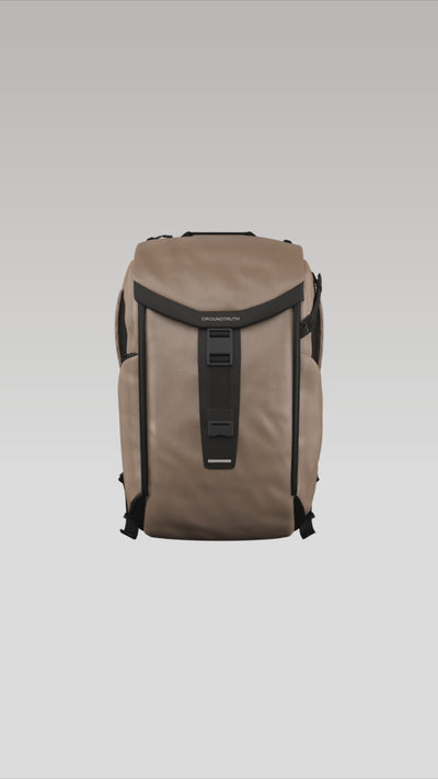 The 24L Ultimate backpack 3D motion video